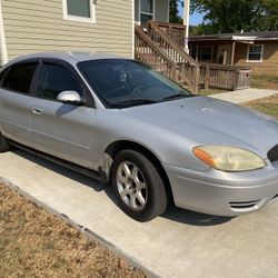 2007 Ford Taurus