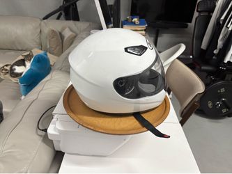 BILT full face motorcycle helmet in gloss white