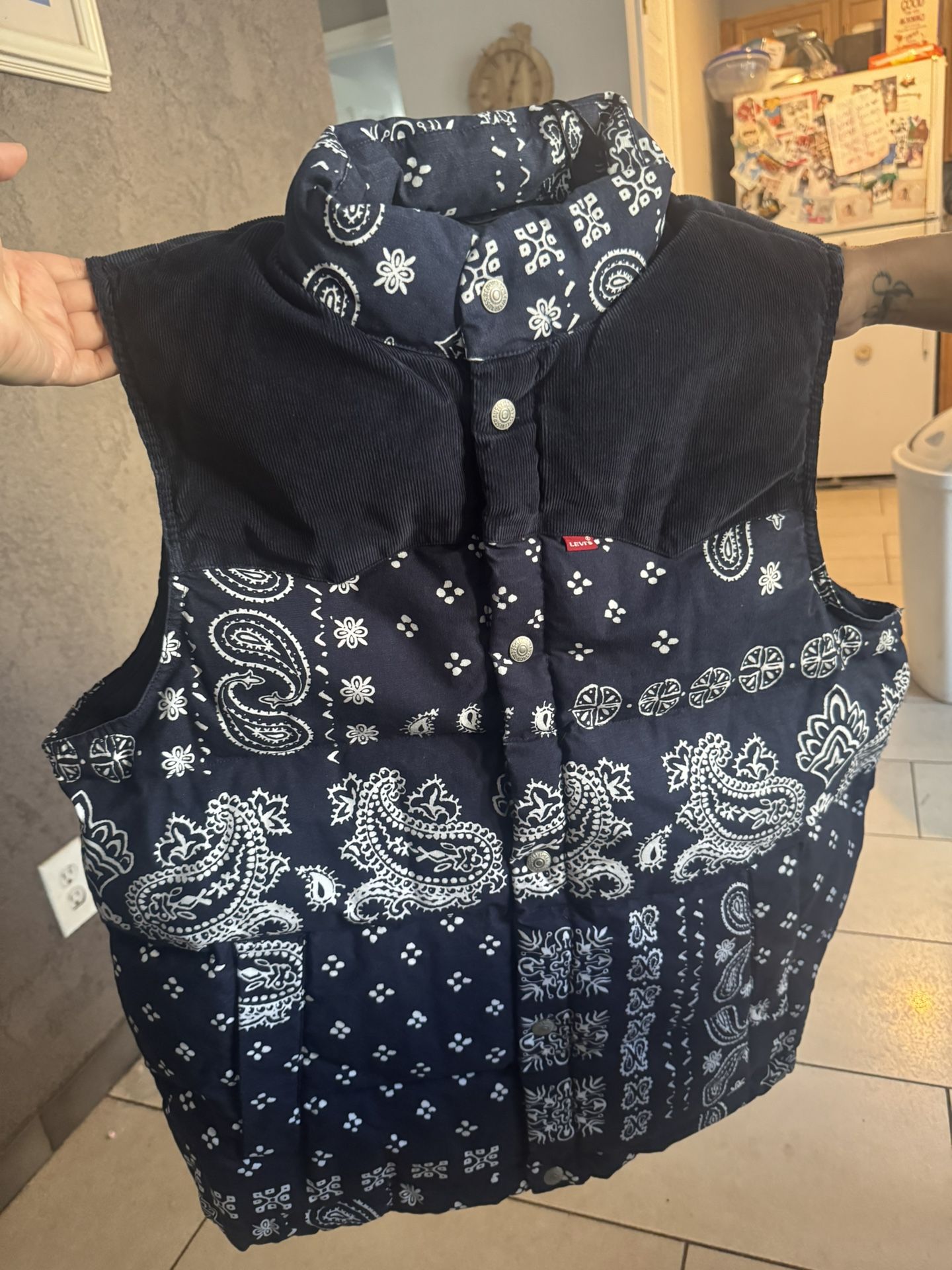 Levi Vest