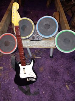 Rock band PlayStation 2drums and guitar