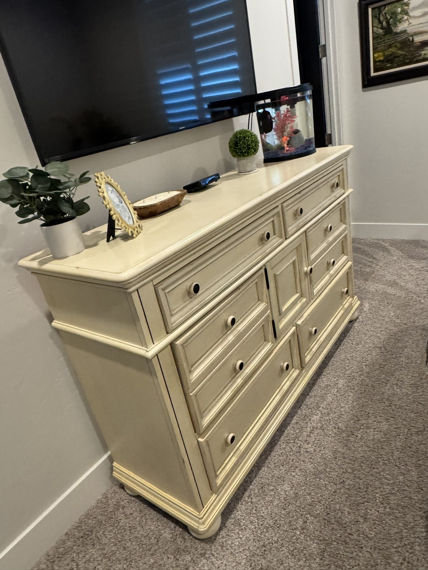 Bedroom Dresser Nightstands Set