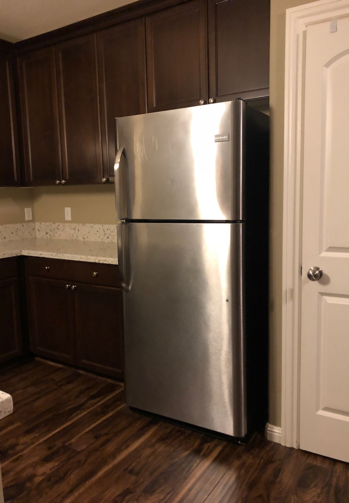 2015 Stainless steel refrigerator fridge frigidaire