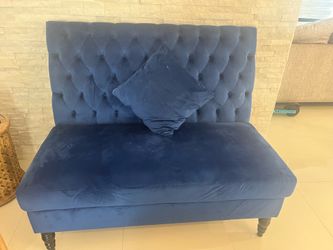 Royal Blue Velvet Loveseat – Excellent Condition