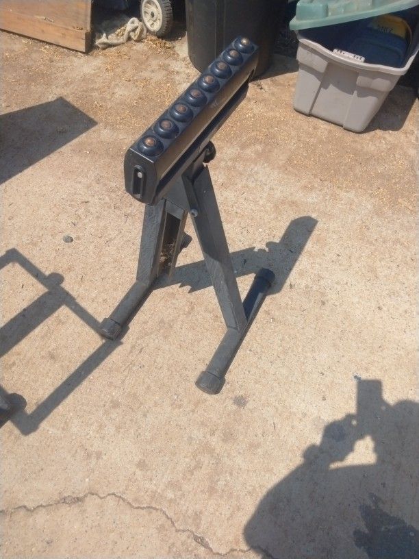 Heavy Duty Ball Stand