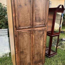 Clóset Y Vitrina Gratis 