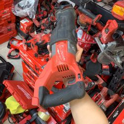 Milwaukee M18 Fuel Super Sawzall Reciprocating Saw 