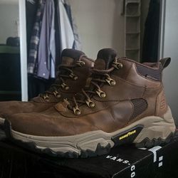 Sketchers Hiking Boots 