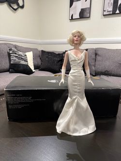 Collection dolls