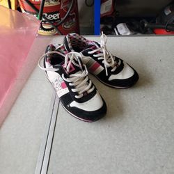 Shose