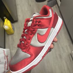 NIKE DUNKS UNLV SATIN