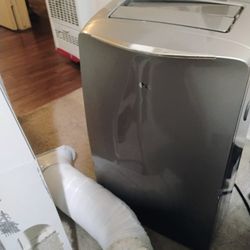 LG Portable Air Conditioner 