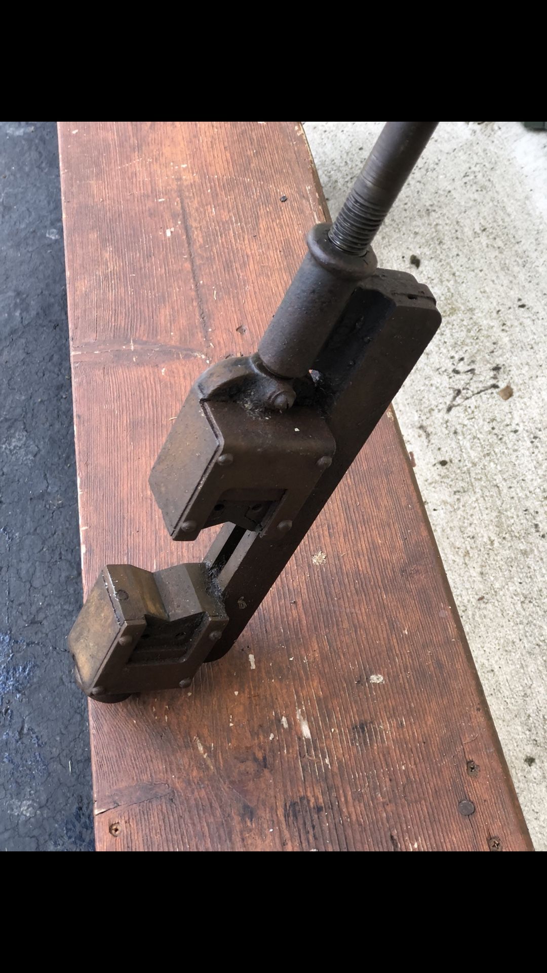 Antique pipe, bending tool. make a fair offer