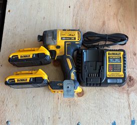 Dewalt Impact Driver Kit - DCF887