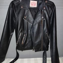 Women's Levi's Leather Jacket