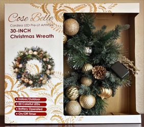 30-Inch Pre-Lit Artificial Christmas Wreath