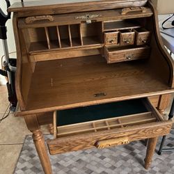 Small Roll Top Desk - Cash Only