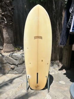 5’9 Fineline GeeBee surfboard