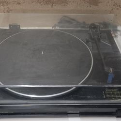 Marantz Turntable TT151