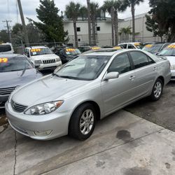 2005 Toyota Camry 