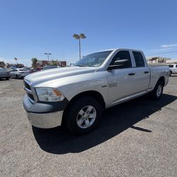 2017 RAM 1500 Quad cab