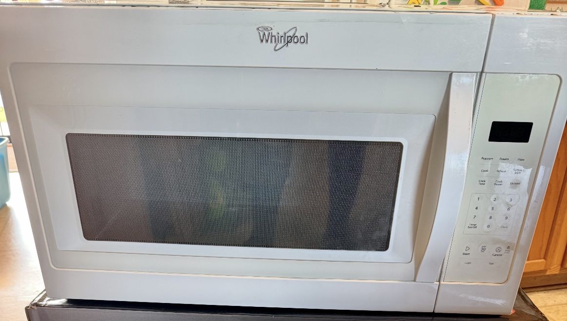 Whirlpool Over the range microwave 