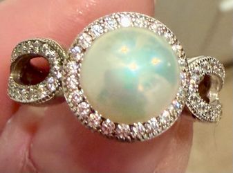 White Freshwater Pearl Ring
