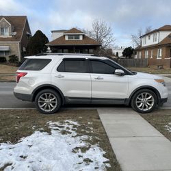 2012 Ford Explorer