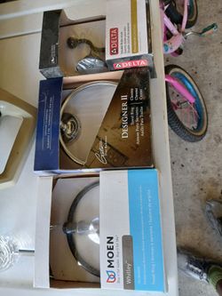 2 towel rings & double robe hook