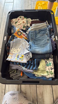 $1 2T Toddler Boy Clothing 