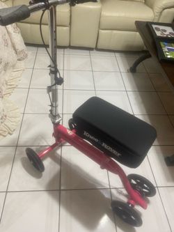 Knee scooter