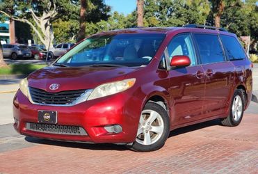 2013 Toyota Sienna