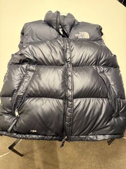 Men’s large black North Face down vest