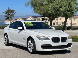 2012 BMW 740i