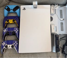 PlayStation 5 digital version with 4 controllers