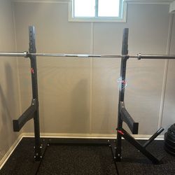 Titan Fitness X3 Squat Stand