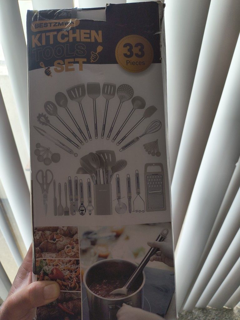 New Kitchen 33 Pieces Set