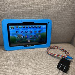 Kurio 7inch Kids Tablet Android Blue Black Case Charger Included Bundle