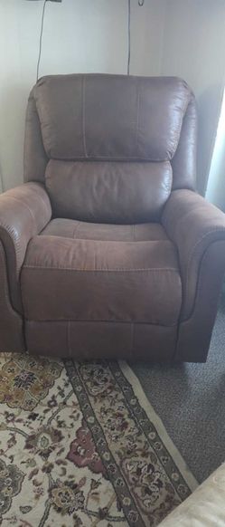 Nice, barely used Rocker/Recliner