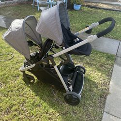 Graco Ready2Grow LX 2.0 Double Stroller Features Bench Seat Standing Platform