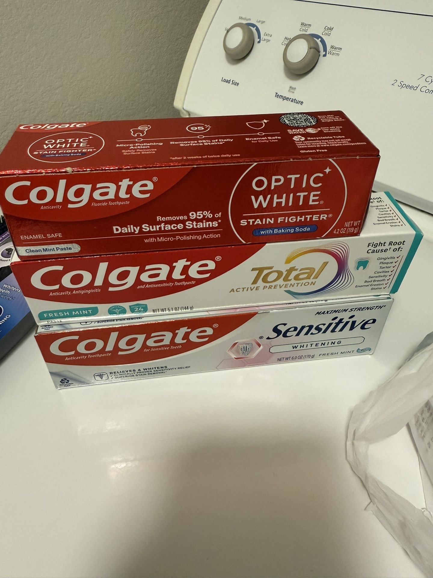 Colgate Toothpaste 