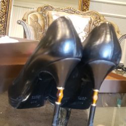 Authentic GUCCI PUMPS 