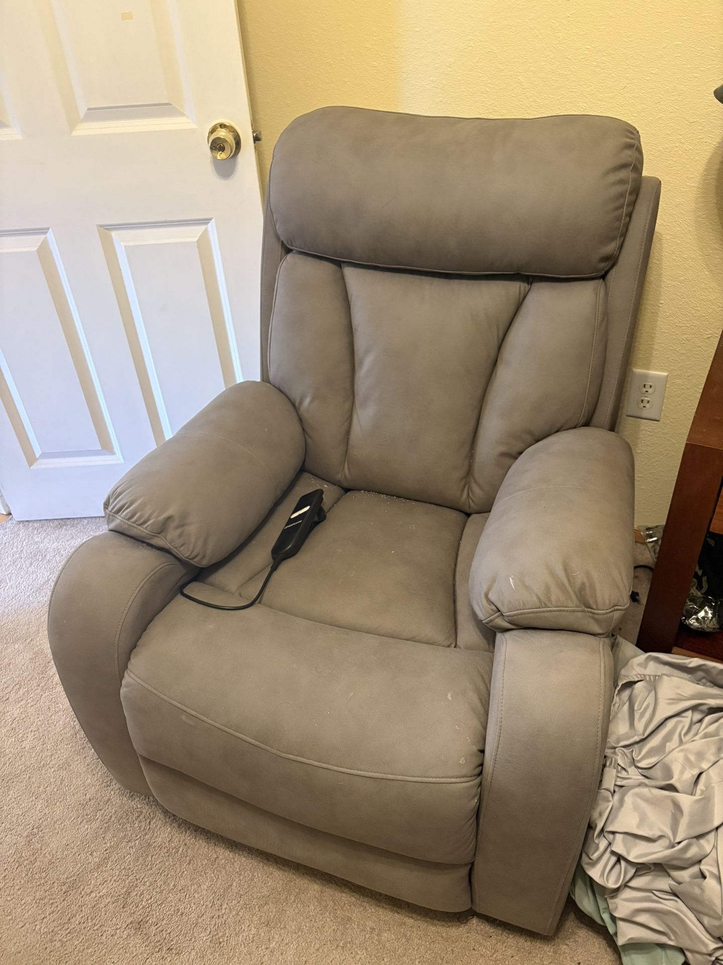 Sit To Stand Recliner