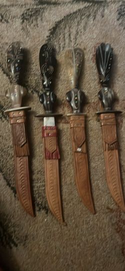VINTAGE GUATEMALA KNIFE CHICKICASTENANGO DESIGN LEATHER SHEATH CUSTOM HAND CARVE