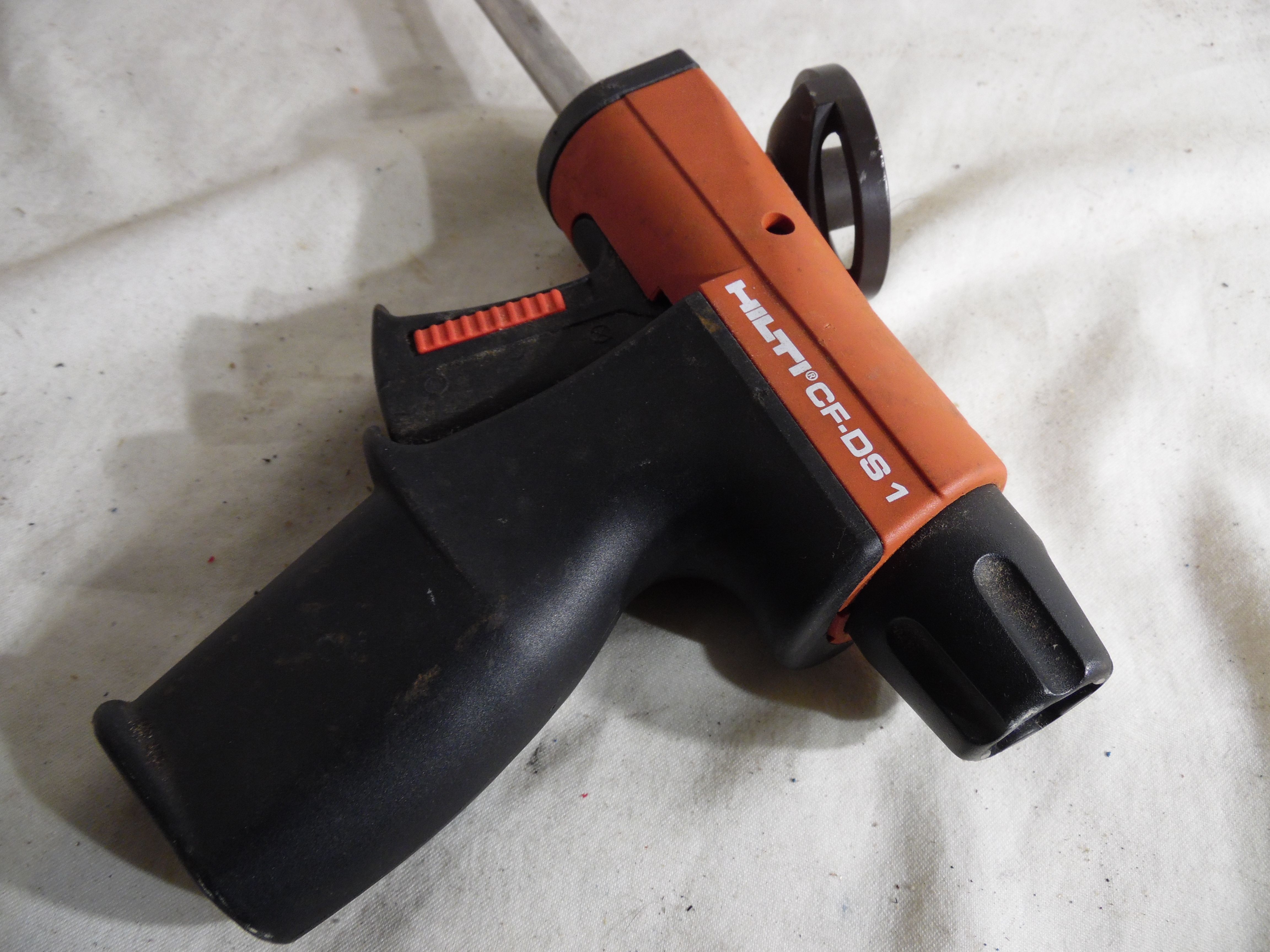 Hilti CFDS1 Spray Foam Dispenser Polyurethane Insulation gun Hand Tool