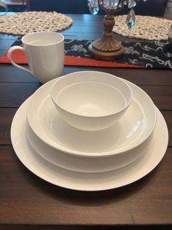 Bone China / Porcelain White Dinnerware Set 29 pieces