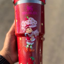Strawberry shortcake 20oz Stanley 🍓 Sacramento 