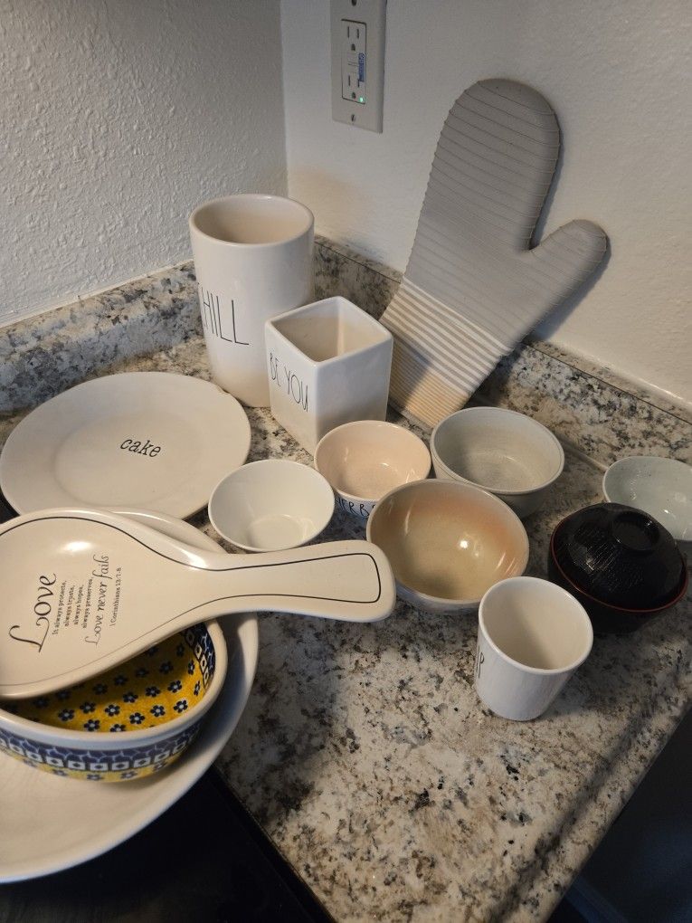 14pc Dish Set – Miffy Bowl, Gratin Dishes, Japanese Rice Bowl Pottery handmade magnolia Rae Dunn