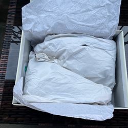 The Nike SB x Air Jordan 4 Retro SP Navy