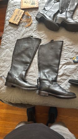 19 inch leather boots size 9 wide