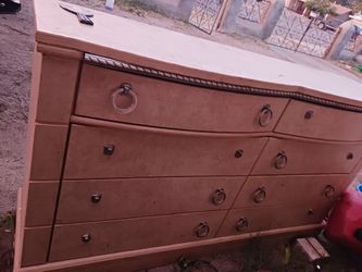 Chest With Mirror